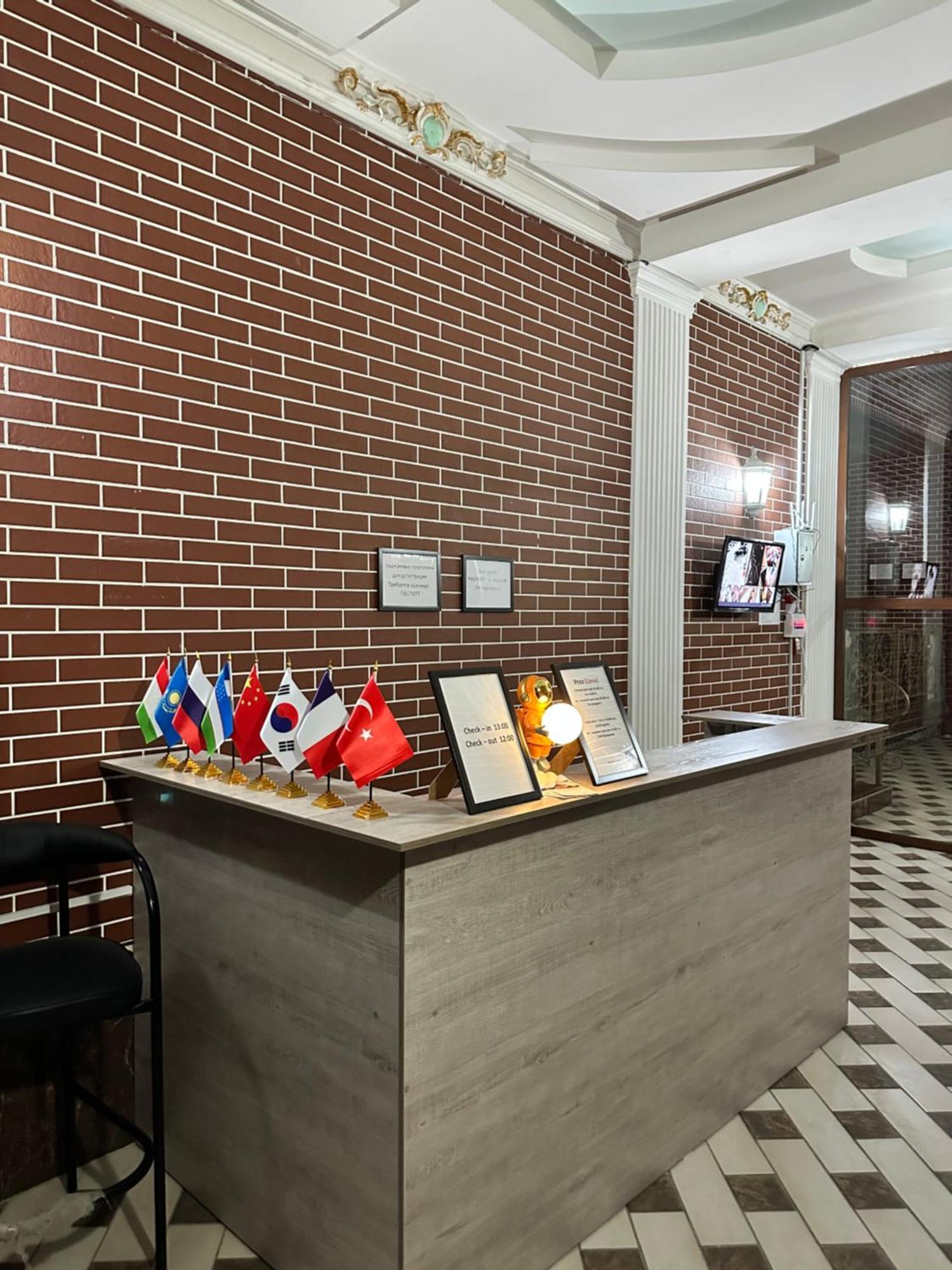 Palm Hostel Tashkent Exterior photo